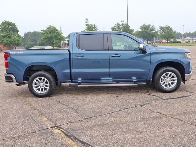 2024 Chevrolet Silverado 1500 LT - 23080705 - 16
