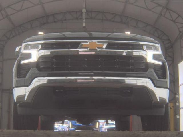 2024 Chevrolet Silverado 1500 LT - 22921130 - 3