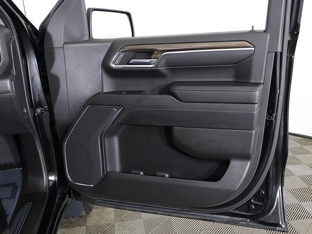 2024 Chevrolet Silverado 1500 LT - 22993589 - 21