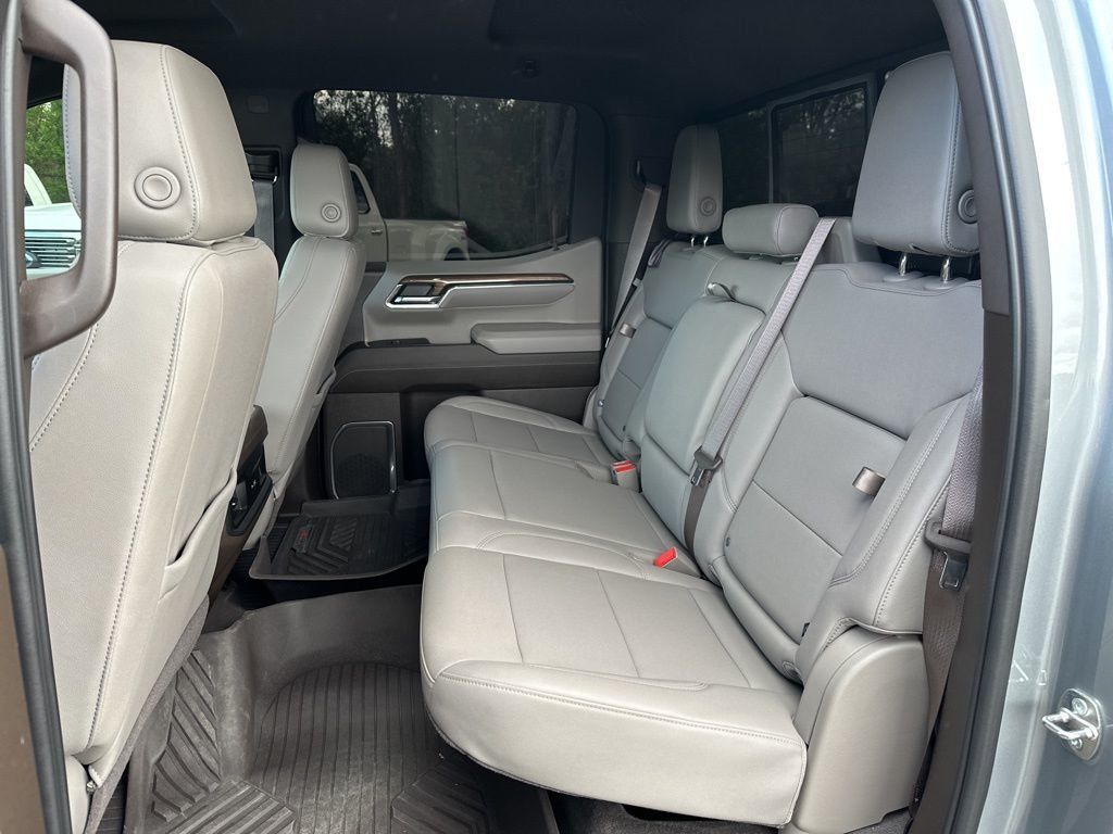 2024 Chevrolet Silverado 1500 LT Trail Boss w/ Leather - 23013680 - 34