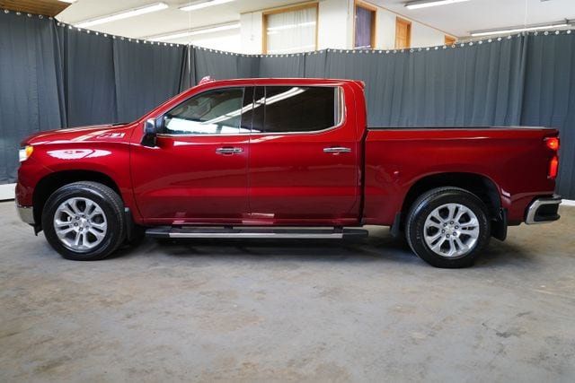 2024 Chevrolet Silverado 1500 LTZ - 23076626 - 3