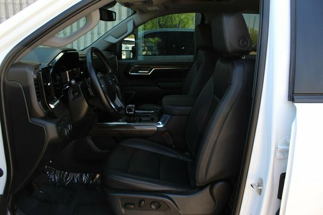 2024 Chevrolet Silverado 1500 ONE OWNER Z71 RST DURAMAX DEISEL W/ LEATHER CREW CAB 3.0L  - 23022959 - 24