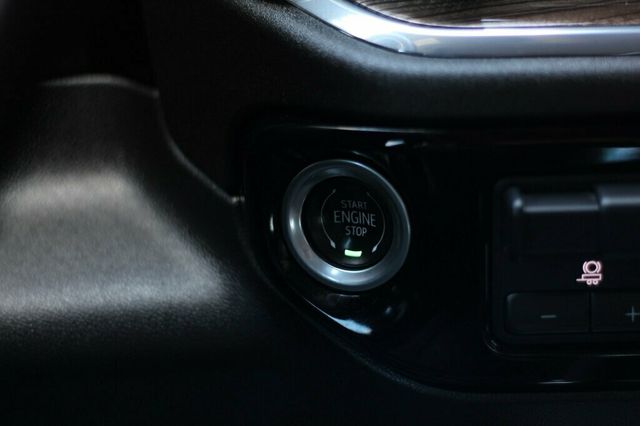 2024 Chevrolet Silverado 1500 ONE OWNER Z71 RST DURAMAX DEISEL W/ LEATHER CREW CAB 3.0L  - 23022959 - 31
