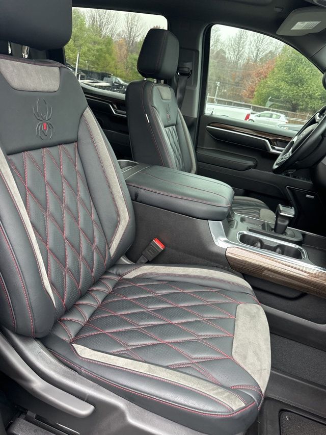 2024 Chevrolet Silverado 1500 RST - 22949373 - 14