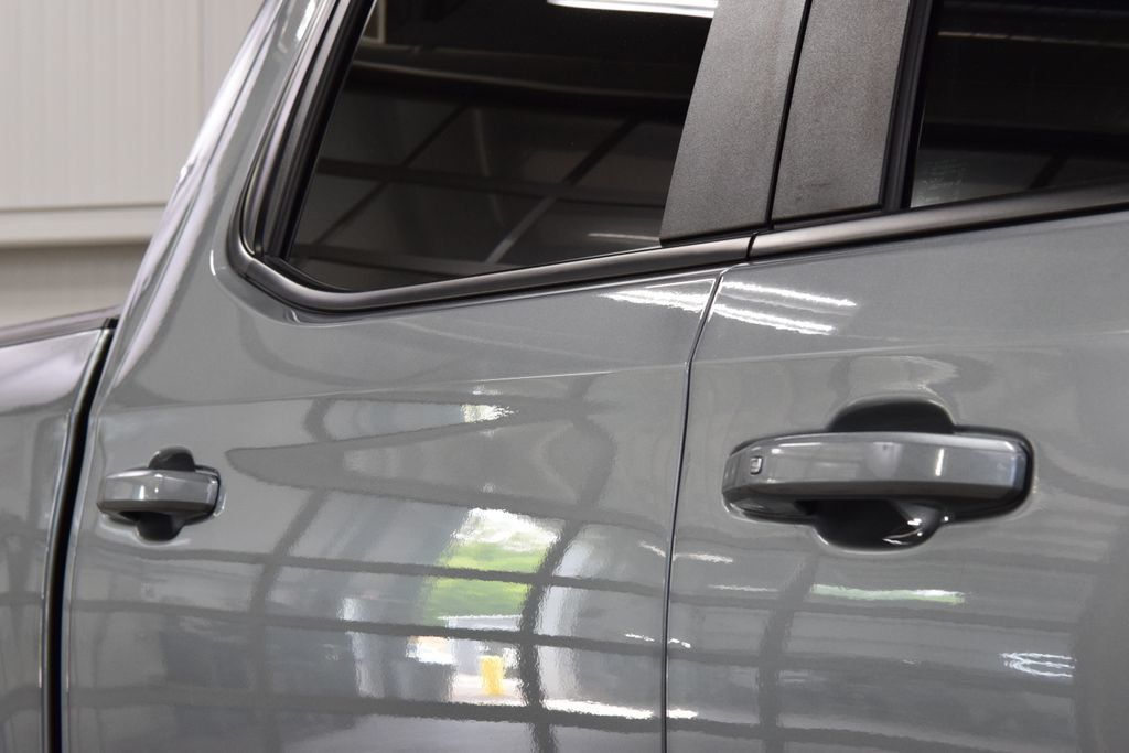 2024 Chevrolet Silverado 1500 RST - 23019949 - 17