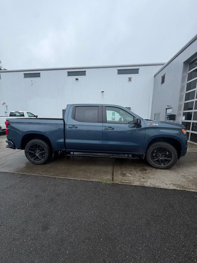 2024 Chevrolet Silverado 1500 RST - 23031640 - 3