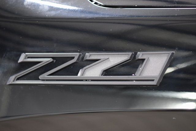 2024 Chevrolet Silverado 1500 RST photo 11