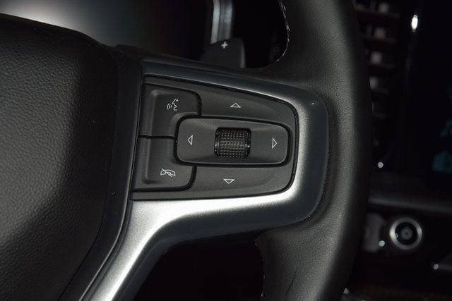 2024 Chevrolet Silverado 1500 RST photo 31
