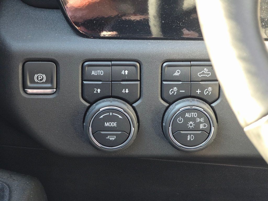 2024 Chevrolet Silverado 1500 RST - 22943828 - 26