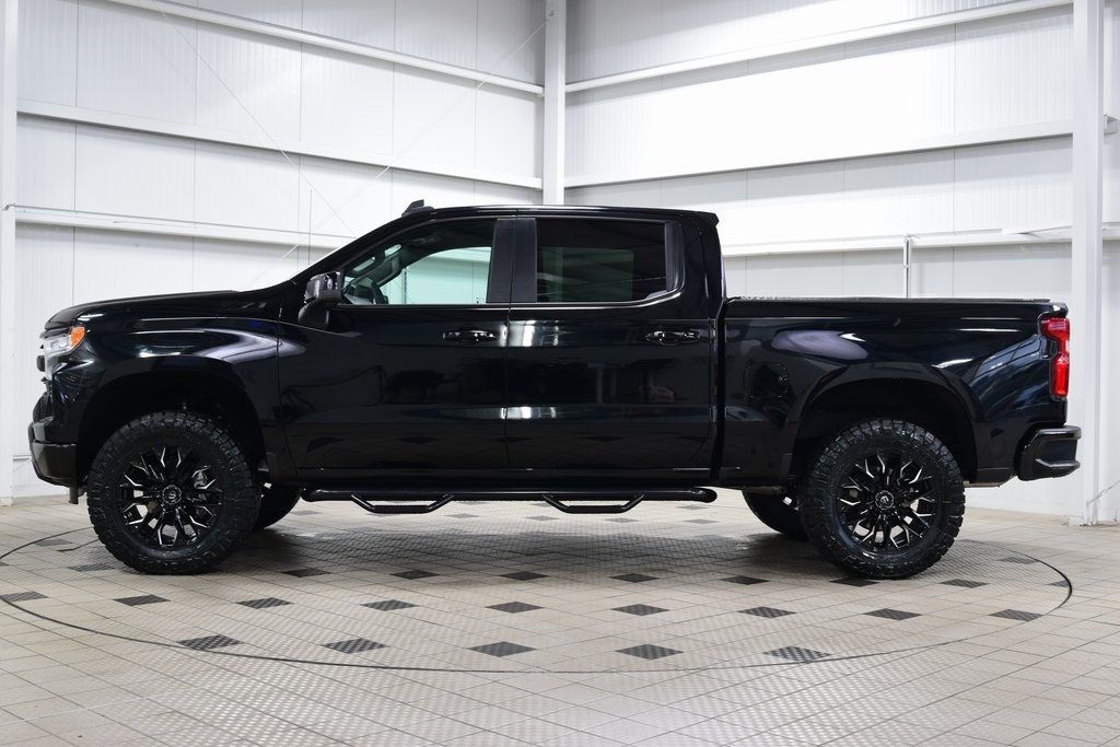 2024 Chevrolet Silverado 1500 RST - 22995024 - 3