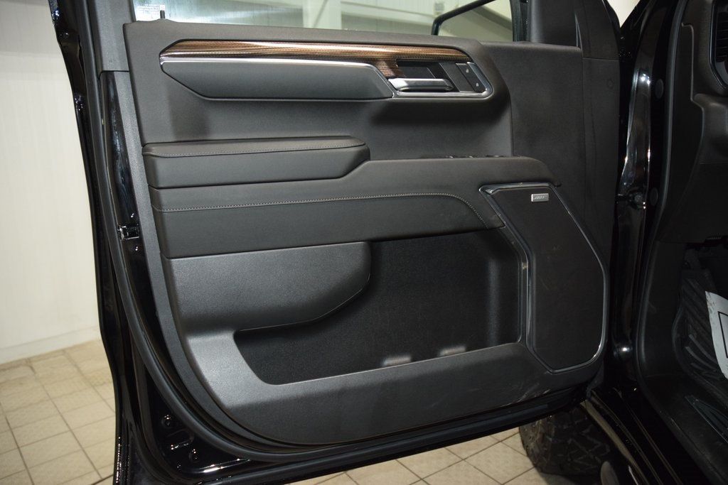 2024 Chevrolet Silverado 1500 RST - 22995024 - 39