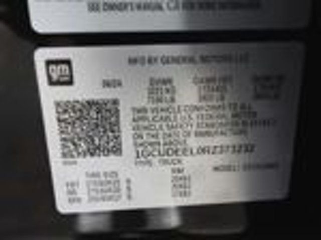 2024 Chevrolet Silverado 1500 RST - 23052916 - 17