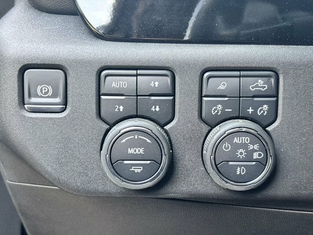 2024 Chevrolet Silverado 1500 Silverado 1500 LTZ 1LZ PREMIUM PKG Z71 OFF ROAD PKG LOADED!! - 23075765 - 37