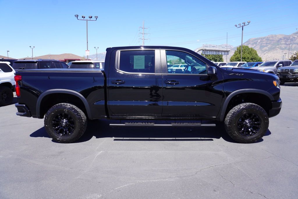 2024 Chevrolet Silverado 1500 ZR2 photo 7