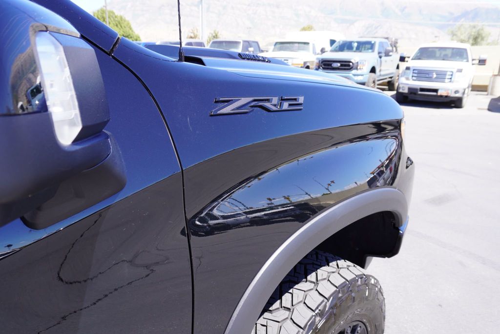 2024 Chevrolet Silverado 1500 ZR2 photo 11