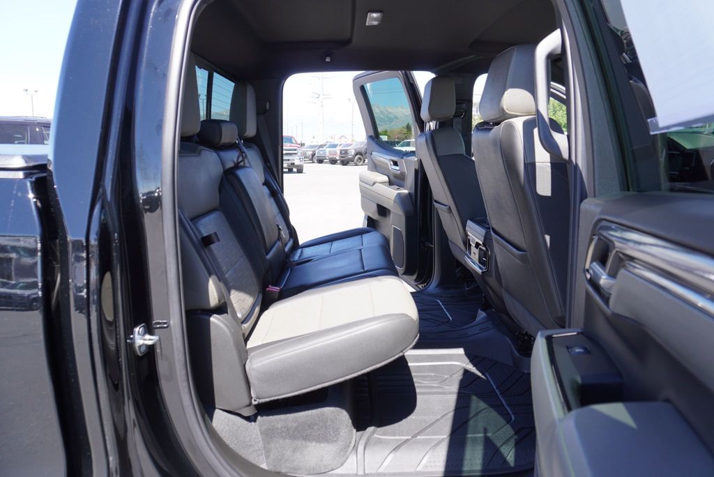 2024 Chevrolet Silverado 1500 ZR2 photo 16