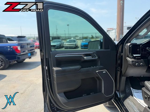 2024 Chevrolet Silverado 1500 Crew Cab LTZ Pickup 4D 5 3/4 ft - 23059599 - 11