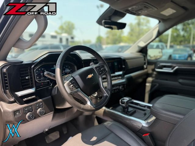 2024 Chevrolet Silverado 1500 Crew Cab LTZ Pickup 4D 5 3/4 ft - 23059599 - 13