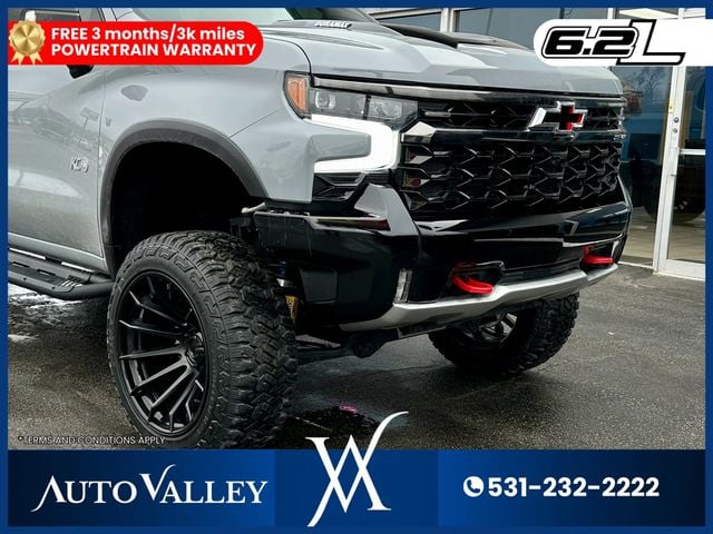 2024 Chevrolet Silverado 1500 Crew Cab ZR2 Pickup 4D 5 3/4 ft - 22969285 - 9