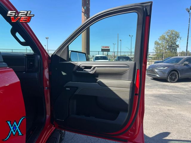2024 Chevrolet Silverado 1500 Crew Cab ZR2 Pickup 4D 5 3/4 ft - 23094389 - 24