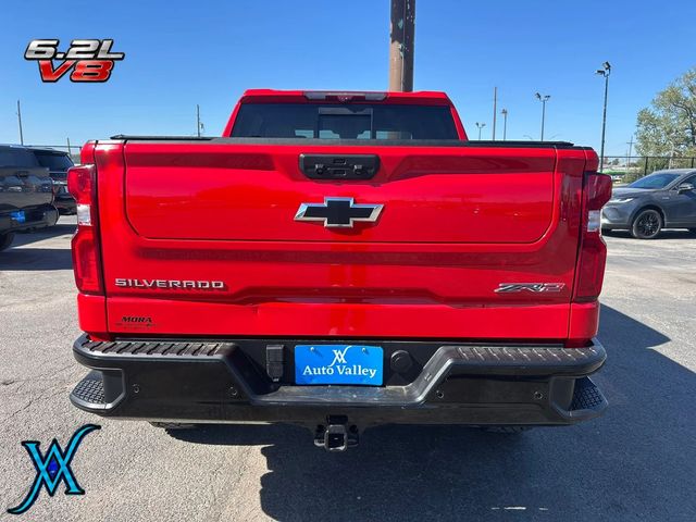 2024 Chevrolet Silverado 1500 Crew Cab ZR2 Pickup 4D 5 3/4 ft - 23094389 - 5