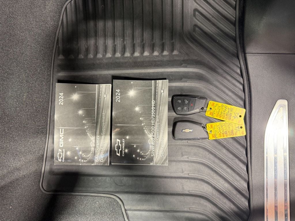 2024 Chevrolet Silverado 2500HD  - 23065578 - 36