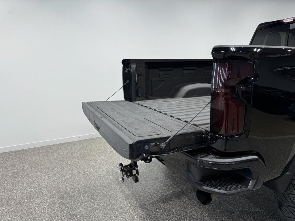 2024 Chevrolet Silverado 2500HD  - 23065578 - 43