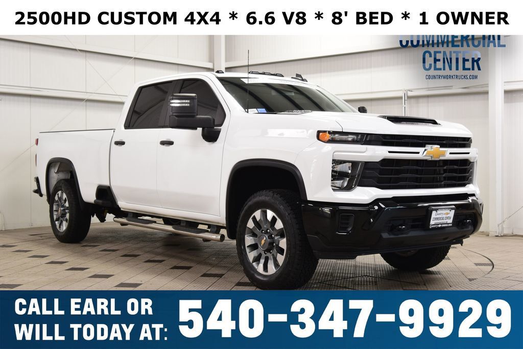 2024 Chevrolet Silverado 2500HD 2500HD CREW 4X4 CUSTOM * 6.6 V8 * 8' BED * 1 OWNER * LOCAL TRADE - 22998672 | Video 1