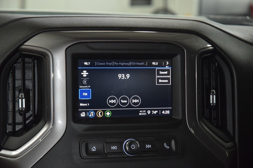 2024 Chevrolet Silverado 2500HD 2500HD CREW 4X4 CUSTOM * 6.6 V8 * 8' BED * 1 OWNER * LOCAL TRADE - 22998672 - 23