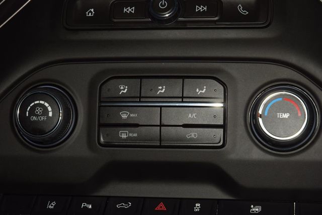 2024 Chevrolet Silverado 2500HD 2500HD CREW 4X4 CUSTOM * 6.6 V8 * 8' BED * 1 OWNER * LOCAL TRADE - 22998672 - 24