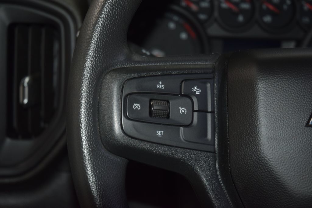 2024 Chevrolet Silverado 2500HD 2500HD CREW 4X4 CUSTOM * 6.6 V8 * 8' BED * 1 OWNER * LOCAL TRADE - 22998672 - 29