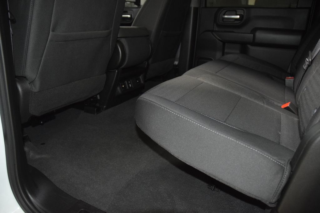 2024 Chevrolet Silverado 2500HD 2500HD CREW 4X4 CUSTOM * 6.6 V8 * 8' BED * 1 OWNER * LOCAL TRADE - 22998672 - 34