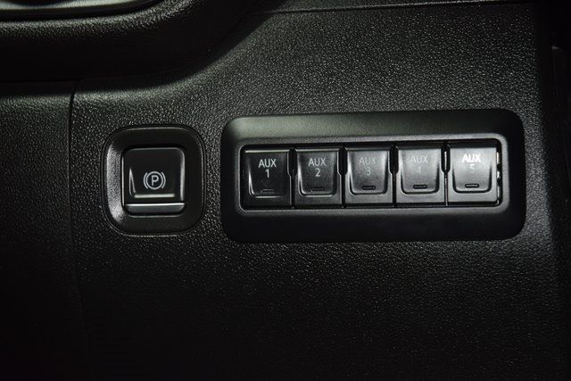 2024 Chevrolet Silverado 2500HD 2500HD DOUBLE CAB 4X4 * 6.6 V8 * ROYAL UTILITY * RACK & FLIP TOP - 22961427 - 25