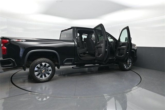 2024 Chevrolet Silverado 2500HD 4WD Crew Cab 159" Custom - 22921133 - 33