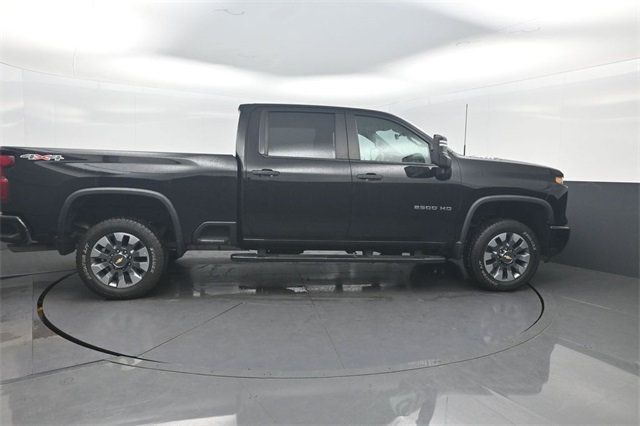 2024 Chevrolet Silverado 2500HD 4WD Crew Cab 159" Custom - 22980788 - 33