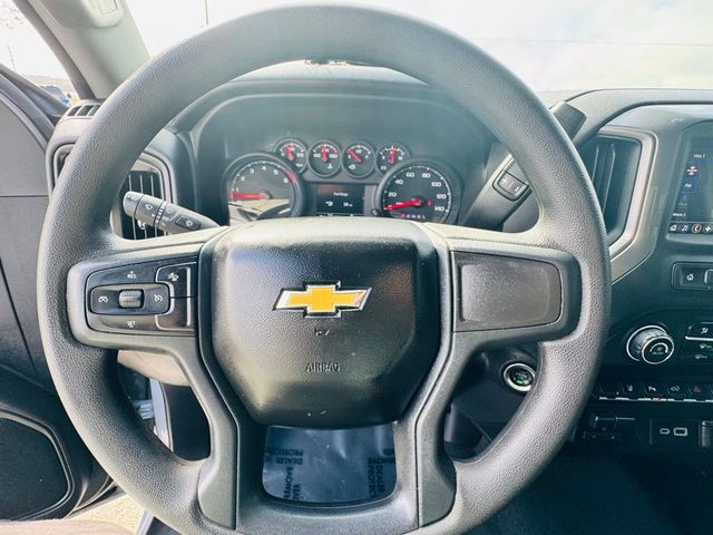 2024 Chevrolet Silverado 2500HD 4WD Crew Cab 159" Custom - 23003672 - 25