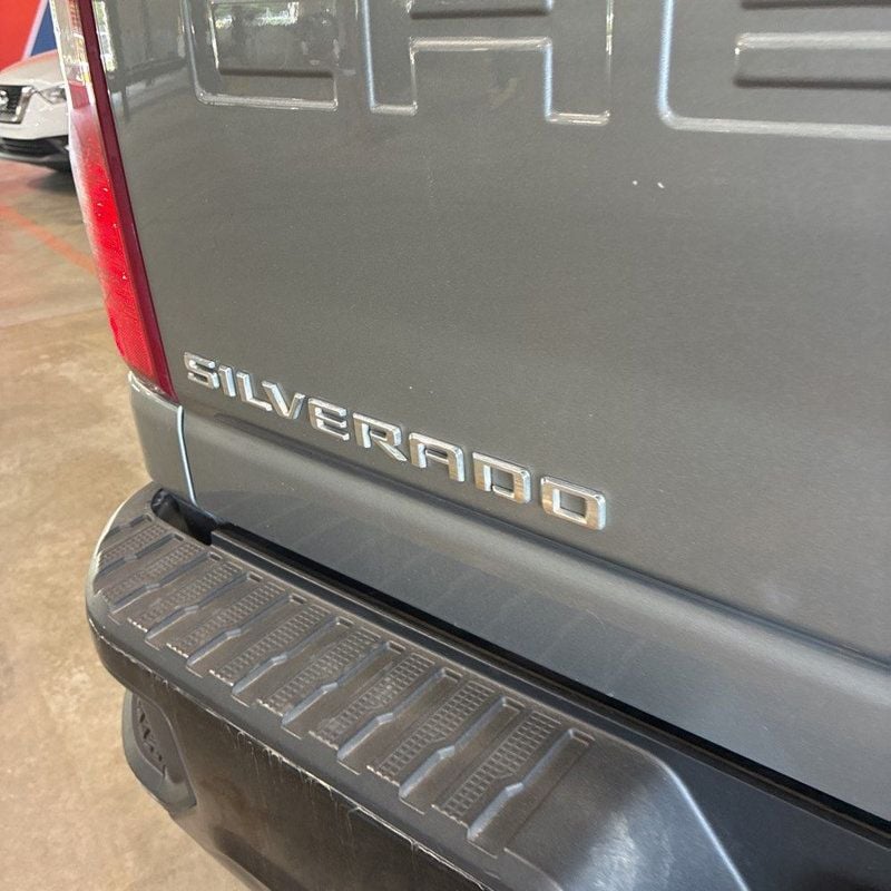2024 Chevrolet Silverado 2500HD 4WD Crew Cab 159" Custom - 23059193 - 9