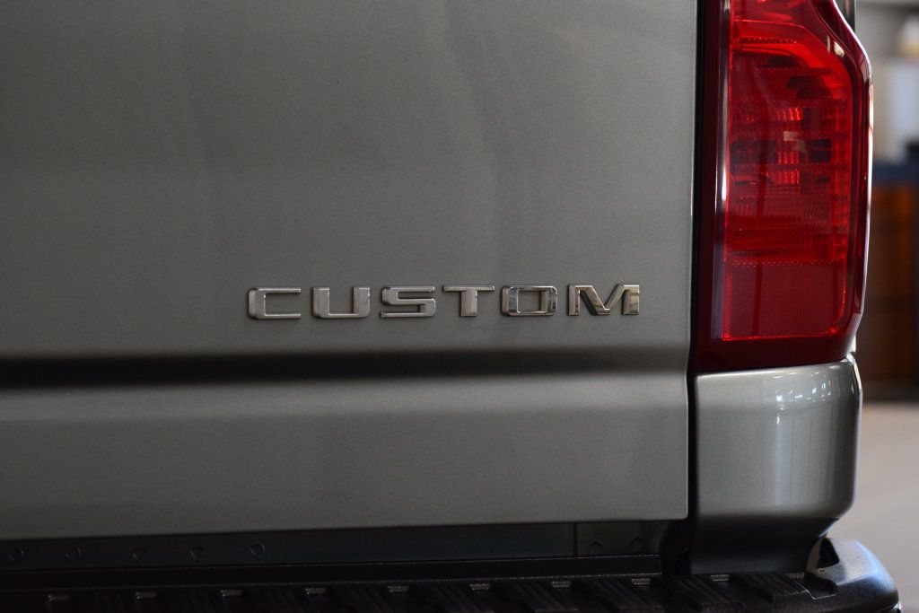 2024 Chevrolet Silverado 2500HD 4WD Crew Cab 159" Custom - 23059193 - 20
