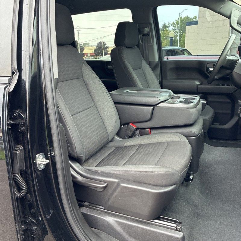 2024 Chevrolet Silverado 2500HD 4WD Crew Cab 159" Custom - 23067336 - 16