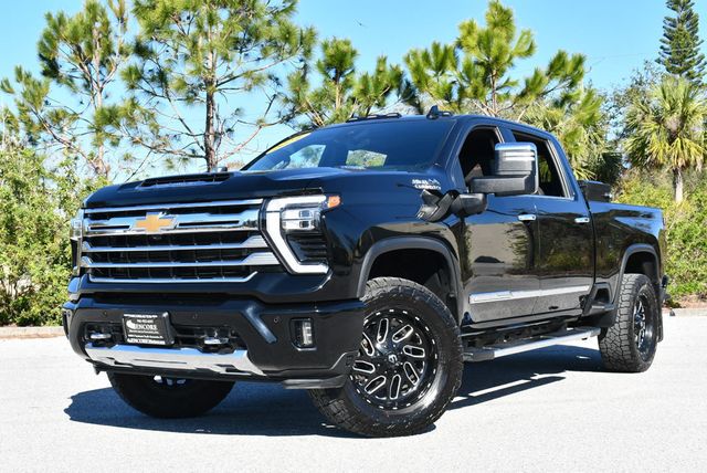 2024 Chevrolet Silverado 2500HD 4WD Crew Cab 159" High Country W/Technology & Z71 Packages - 22773004 - 19