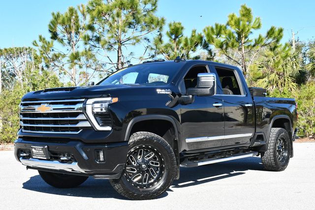 2024 Chevrolet Silverado 2500HD 4WD Crew Cab 159" High Country W/Technology & Z71 Packages - 22773004 - 22
