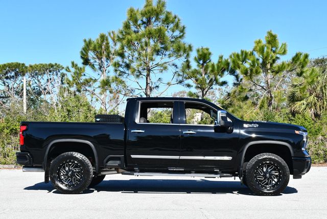 2024 Chevrolet Silverado 2500HD 4WD Crew Cab 159" High Country W/Technology & Z71 Packages - 22773004 - 31