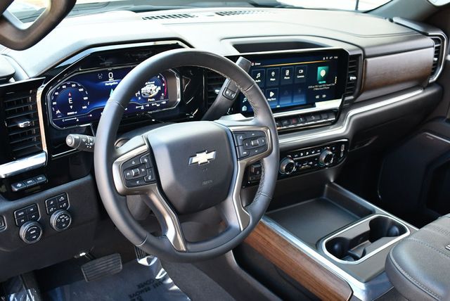 2024 Chevrolet Silverado 2500HD 4WD Crew Cab 159" High Country W/Technology & Z71 Packages - 22773004 - 58