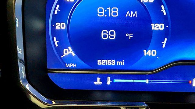 2024 Chevrolet Silverado 2500HD 4WD Crew Cab 159''' High Country w/ Turbo Diesel & Premium Pkg - 23014749 - 14