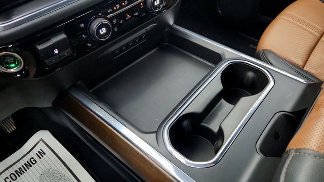 2024 Chevrolet Silverado 2500HD 4WD Crew Cab 159''' High Country w/ Turbo Diesel & Premium Pkg - 23014749 - 15