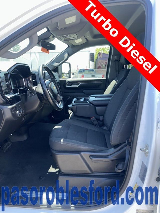 2024 Chevrolet Silverado 2500HD 4WD Crew Cab 159" LT - 22923309 - 3