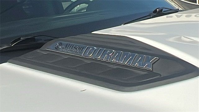 2024 Chevrolet Silverado 2500HD 4WD Crew Cab 159" LT - 22923309 - 8