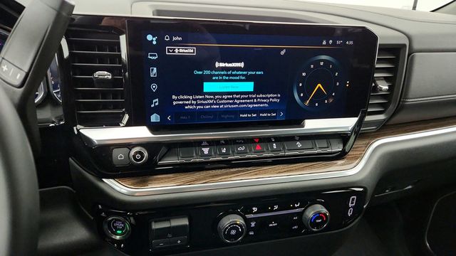 2024 Chevrolet Silverado 2500HD 4WD Crew Cab 159’’ LT w/ 6.6L Turbo-Diesel & Chrome Assist Steps - 22945613 - 15