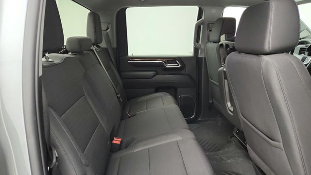 2024 Chevrolet Silverado 2500HD 4WD Crew Cab 159’’ LT w/ 6.6L Turbo-Diesel & Chrome Assist Steps - 22945613 - 22