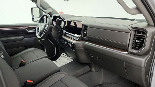 2024 Chevrolet Silverado 2500HD 4WD Crew Cab 159’’ LT w/ 6.6L Turbo-Diesel & Chrome Assist Steps - 22945613 - 24